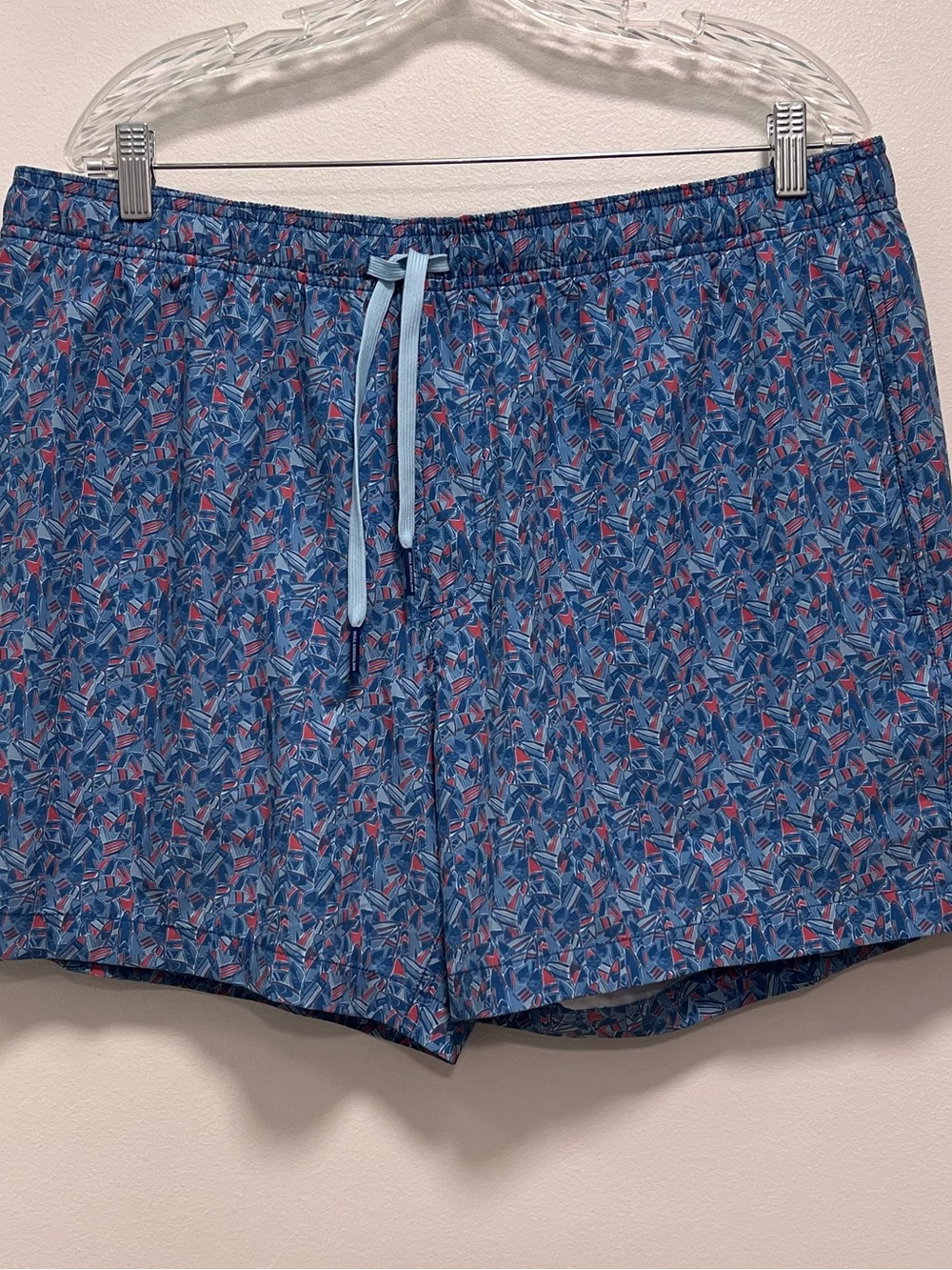 Southern Tides 6 inch Swim Trunks